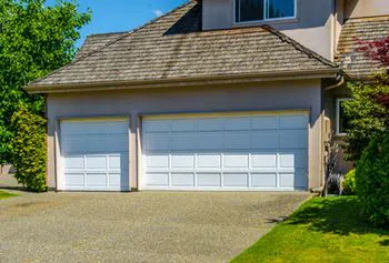 Golden Garage Door Service Carrollton, TX 972-810-6318 - custom-cont-gdr-18m